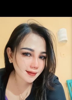 Sisila - masseuse in Bali Photo 1 of 2