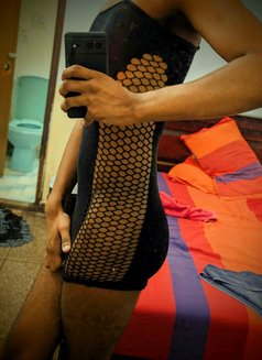 Sissy Crossdresser and slave boy - Male dominatrix in Colombo Photo 6 of 6