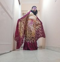 Sissy - Transsexual escort in New Delhi