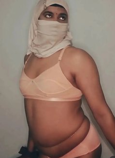 Sissy Nova - Transsexual escort in Dhaka Photo 14 of 17