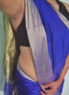 Sissy Nova - Transsexual escort in Dhaka Photo 7 of 17