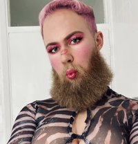 Sissydatsimp - Male escort in Berlin