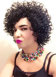 Sissydubai - Acompañantes transexual in Dubai Photo 1 of 12