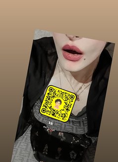 Sissygo - Transsexual escort in Riyadh Photo 3 of 4