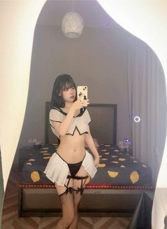 Sister- in business bay - escort in Dubai Photo 3 of 3