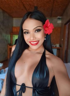 Sita - Transsexual escort in Phuket Photo 7 of 13