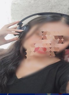 Shital - puta in Lucknow Photo 4 of 4