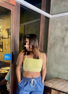 Sithu - escort in Colombo Photo 1 of 5