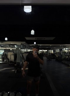 Siv - Male escort in Manila Photo 9 of 9