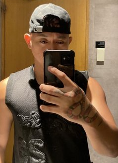 Young_siv - Male escort in Manila Photo 6 of 9