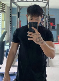 Young_siv - Male escort in Manila Photo 8 of 9