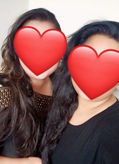 Siya & Divya Real Meet & Cam Session - escort in New Delhi Photo 1 of 4