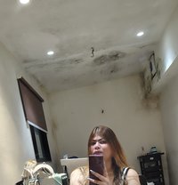 Siya - escort in Chennai Photo 5 of 7