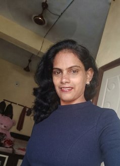 Siya - escort in Kolkata Photo 1 of 1