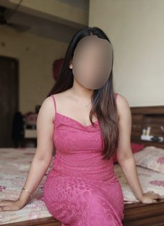 🦋Cam & Real meet🥂 ( independent),, esc - puta in Pune Photo 2 of 13