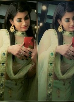 Siya - Transsexual escort in New Delhi Photo 4 of 4
