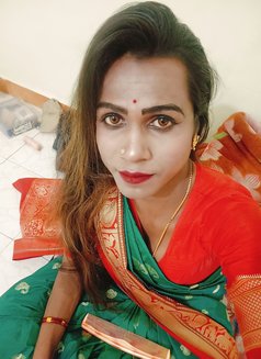 Siya - Transsexual escort in Pune Photo 4 of 5