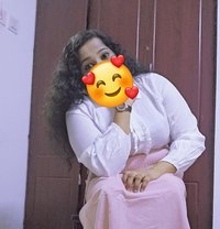 Siya majunu - escort in Dubai