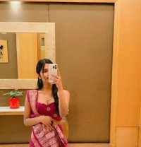 Siya Menon - Transsexual escort in Bangalore