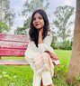 Siya Singh real meet & cam available - puta in Chennai Photo 1 of 1