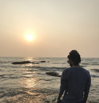 Size 6.5+ free for real women - Male escort in Kolkata