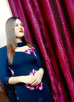 Sizzle - Acompañantes transexual in Chandigarh Photo 10 of 10