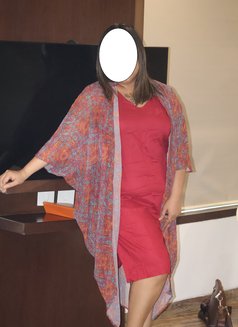 Sizzling Debolina - puta in Kolkata Photo 7 of 9