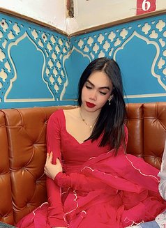 Sk Ayra - Transsexual escort in New Delhi Photo 6 of 6