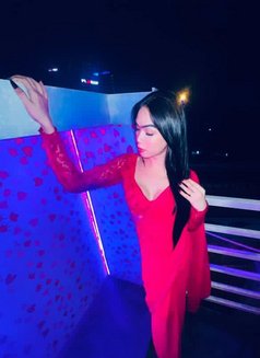 Sk Ayra - Transsexual escort in New Delhi Photo 8 of 13