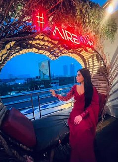 Sk Ayra - Transsexual escort in New Delhi Photo 9 of 13