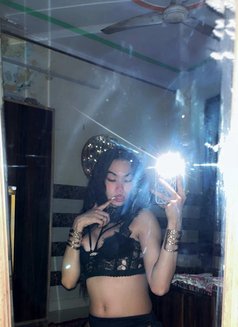 Sk Ayra - Acompañantes transexual in New Delhi Photo 21 of 25