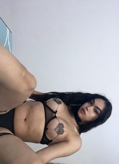 Sk Ayra - Transsexual escort in New Delhi Photo 28 of 30