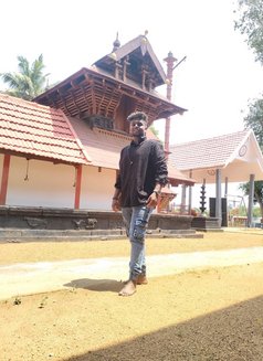 Sk Boy - Male escort in Chennai Photo 1 of 1