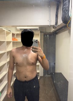 Sk Hung, Young & Strong - Male escort in Mumbai Photo 1 of 2