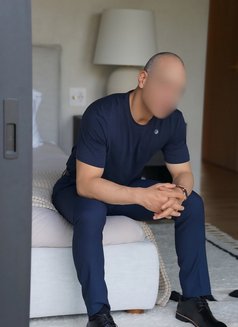 Skalis - Male escort in Montreal Photo 9 of 11