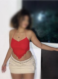 Skica - escort in Colombo Photo 1 of 10