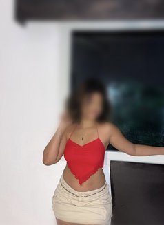 Skica - escort in Colombo Photo 2 of 10