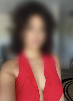 Skica - escort in Colombo Photo 9 of 15
