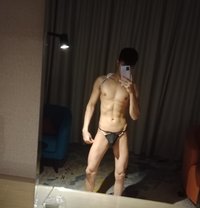 SKDXB - Acompañantes masculino in Dubai Photo 12 of 28