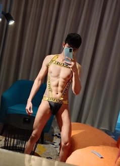 SKINNY BOY - Male escort in Dubai Photo 29 of 30