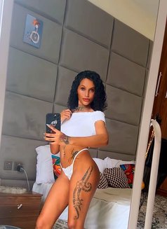 Skinny Rihannah - escort in Riyadh Photo 13 of 17