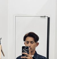 Skinnybeachyyy - Male escort in Bali