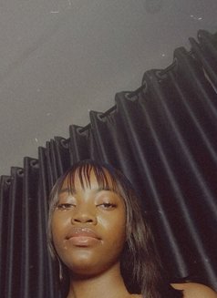 Skinnykatie - escort in Cotonou Photo 6 of 8