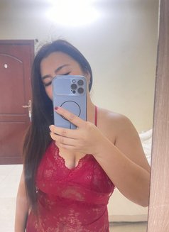 Sky 1 - masseuse in Muscat Photo 5 of 7