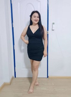 Sky 1 - masseuse in Muscat Photo 6 of 7