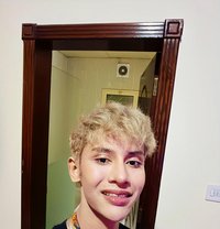 Sky 28 Hot night - Masajista in Dammam