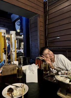 Sky 28 Hot night - masseuse in Bangkok Photo 6 of 12