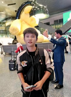 Sky 28 Hot night - masseuse in Bangkok Photo 12 of 12