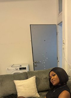 Sky Blue - escort in Tel Aviv Photo 3 of 5