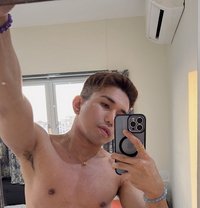 Banana Sweet - Male escort in Singapore